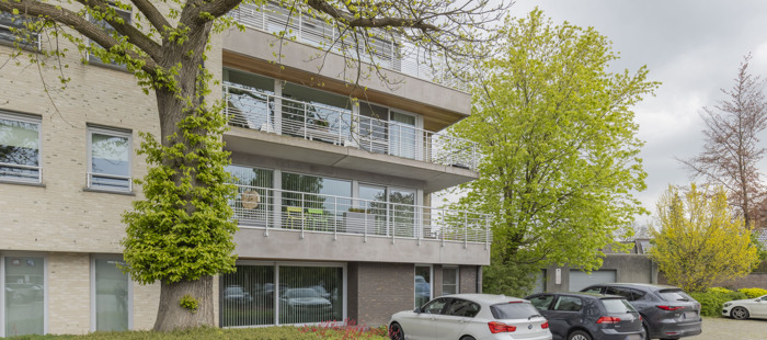 Modern en ruim hoekappartement in het centrum van Wetteren